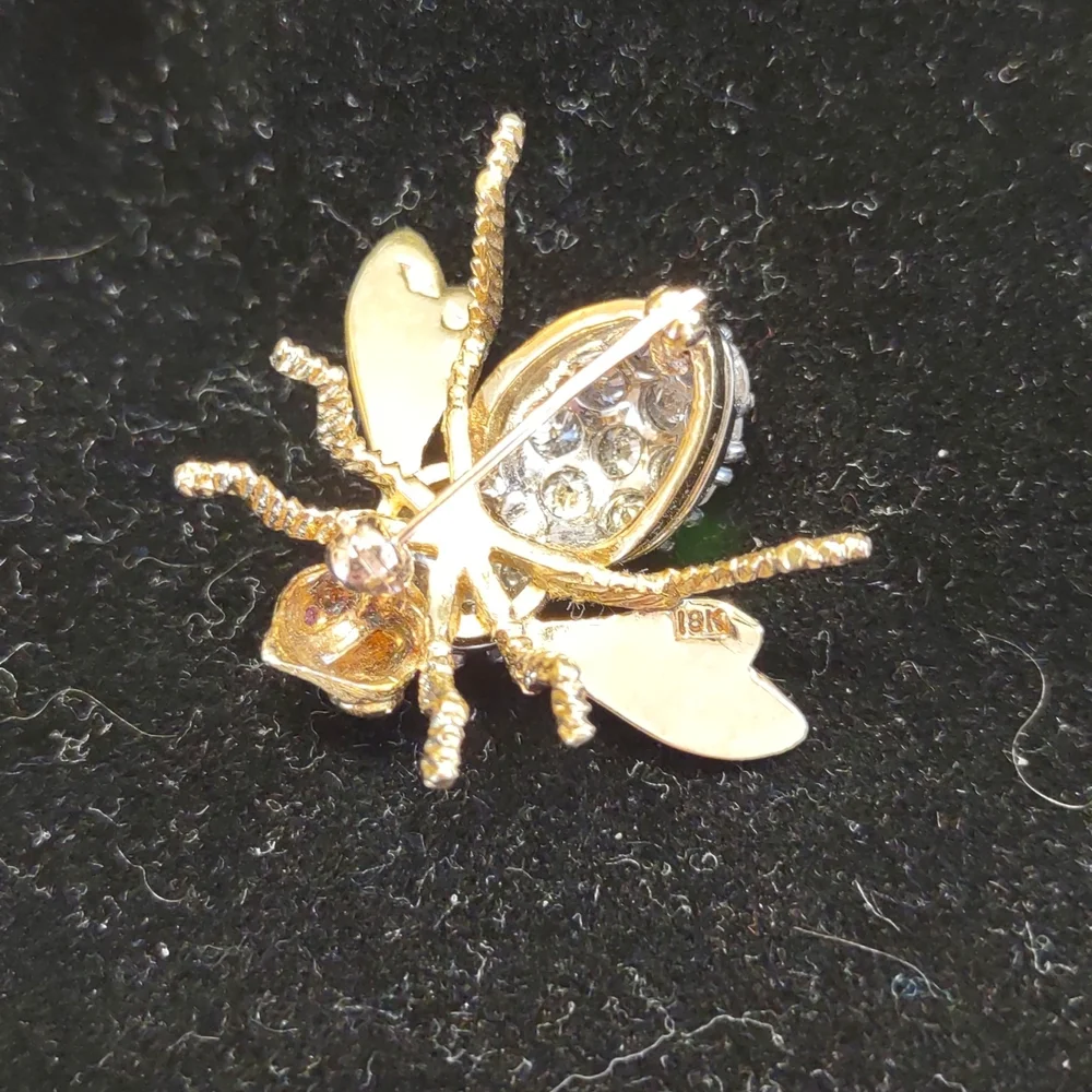 Diamond Bee pin brooch Ruby eyes, 18k yellow gold, Herbert Rosenthal Natural